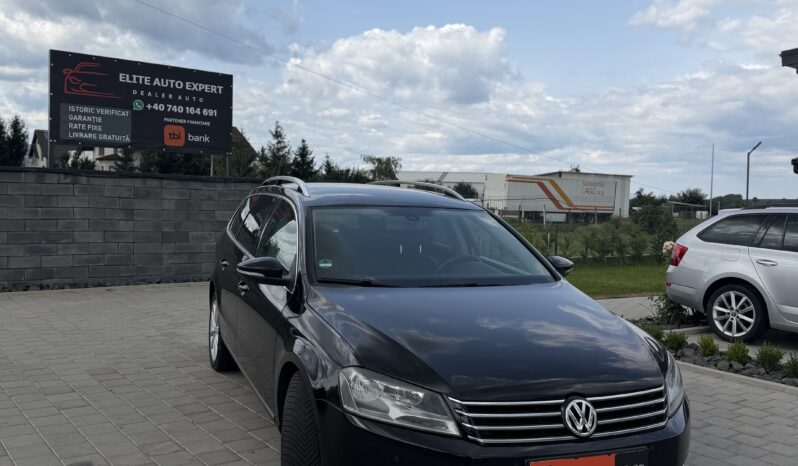 
								Volkswagen Passat full									
