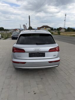 
										Audi Q5 full									