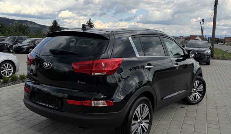 
								Kia Sportage full									