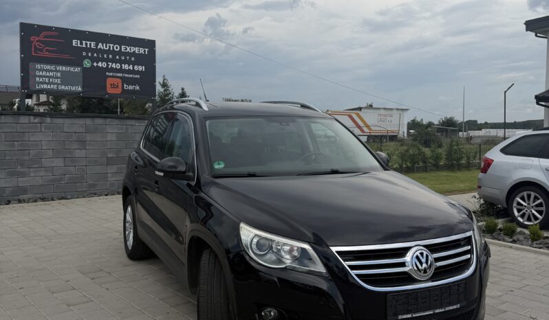 
								Volkswagen Tiguan full									