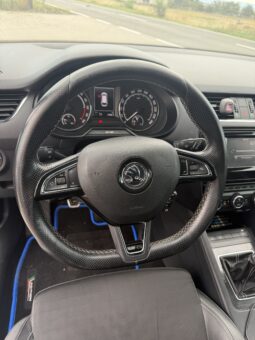 
										Skoda Octavia full									
