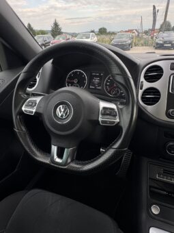 
										Volkswagen Tiguan full									