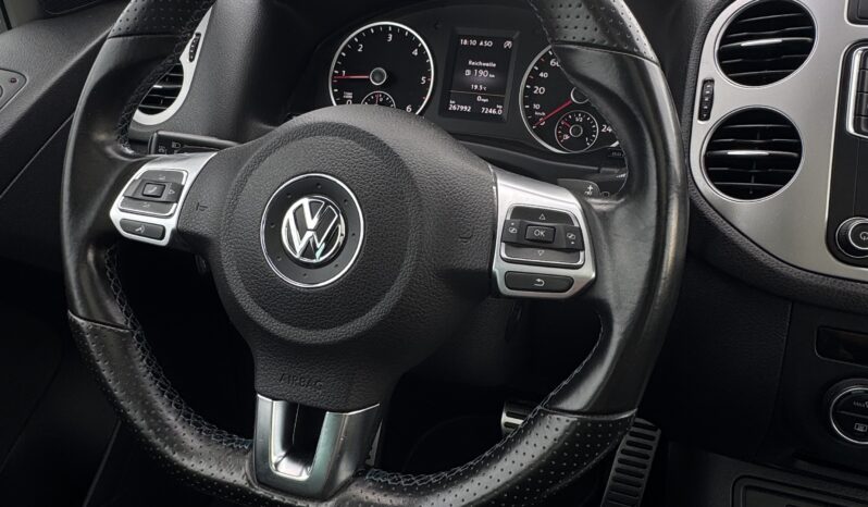 
								Volkswagen Tiguan full									