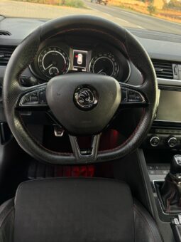 
										Skoda Octavia VRS 2.0 TDI 184 CP DSG full									