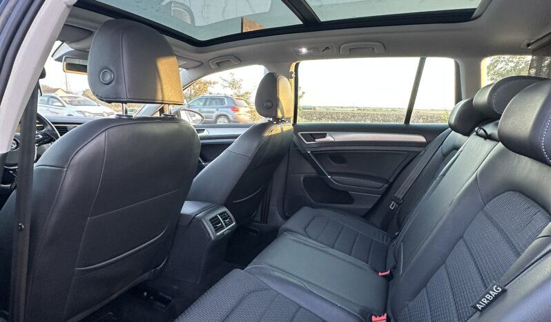 
								Volkswagen Golf 2.0 BlueTDI Comfortline full									