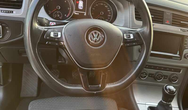 
								Volkswagen Golf 2.0 BlueTDI Comfortline full									