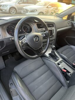 
										Volkswagen Golf 2.0 BlueTDI Comfortline full									