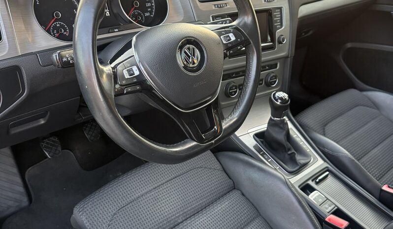 
								Volkswagen Golf 2.0 BlueTDI Comfortline full									