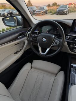 
										BMW SERIA 5 Touring 530 d Lounge full									