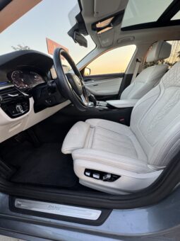 
										BMW SERIA 5 Touring 530 d Lounge full									