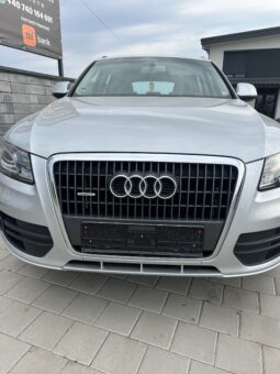 
										Audi Q 5 2.0 TDI Quattro full									