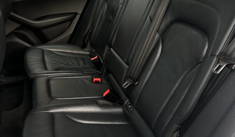 
								Audi Q 5 2.0 TDI Quattro full									