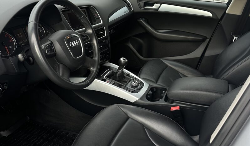 
								Audi Q 5 2.0 TDI Quattro full									