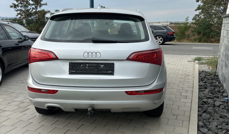 
								Audi Q 5 2.0 TDI Quattro full									