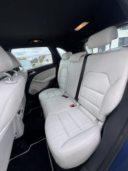 
										Mercedes-Benz B 180 full									