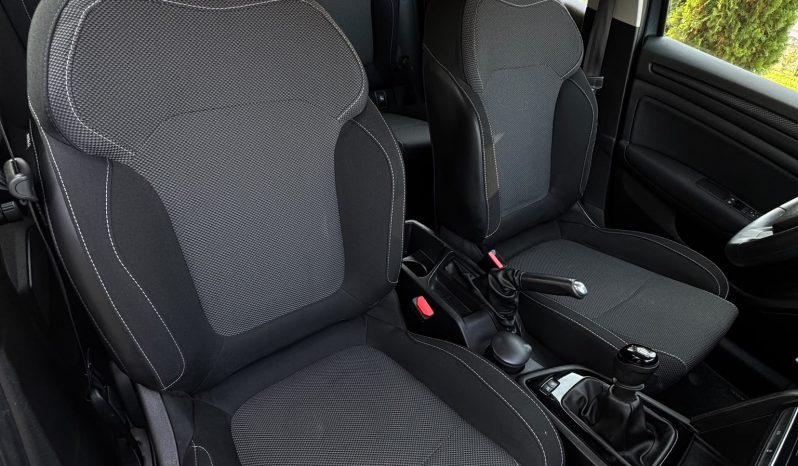 
								Volkswagen Golf VII 1.2 TSI Comfortline full									