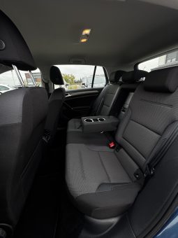 
										Volkswagen Golf VII 1.2 TSI Comfortline full									