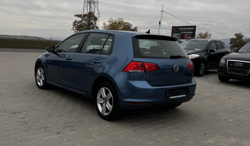 
								Volkswagen Golf VII 1.2 TSI Comfortline full									