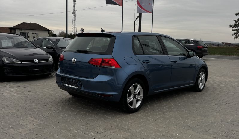 
								Volkswagen Golf VII 1.2 TSI Comfortline full									