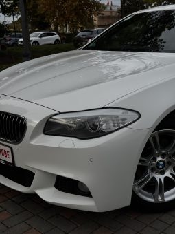 
										BMW 520 d Touring full									