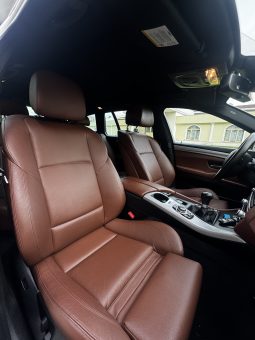 
										BMW 520 d Touring full									