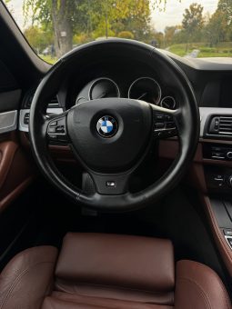 
										BMW 520 d Touring full									