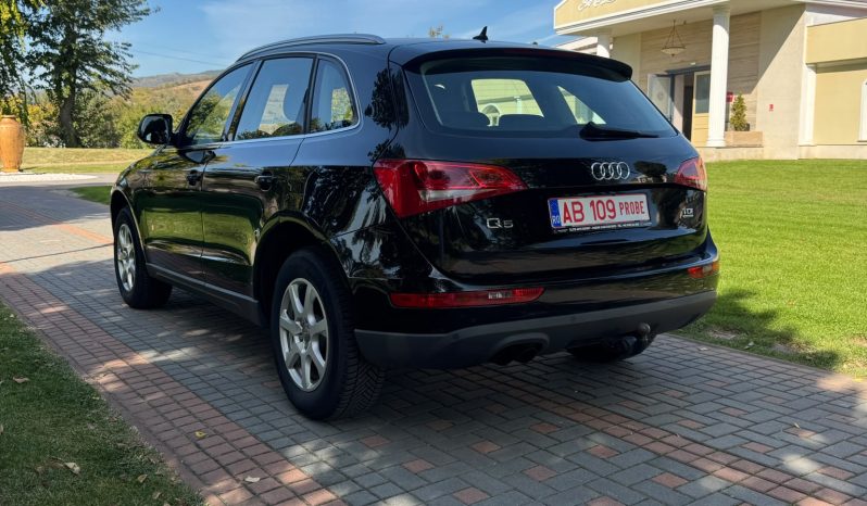 
								AUDI Q 5 QUATTRO full									